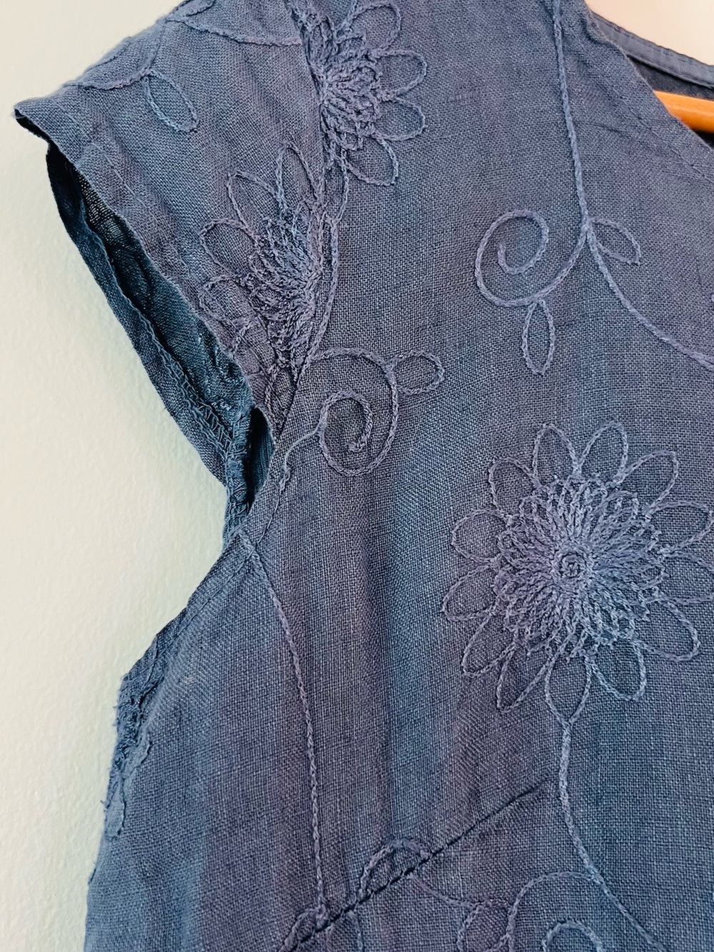 Femme Fatale Italy Embroidered A-Line Midi Skirt in Slate Blue 100% Linen size M - Picture 4 of 11